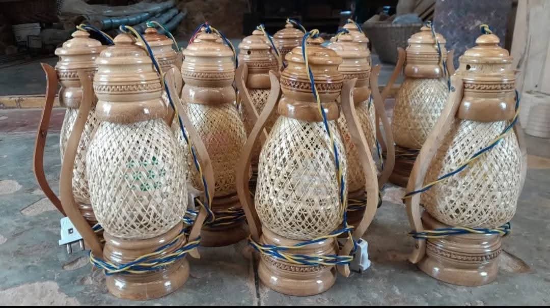 Decorative Wooden Lantern Light